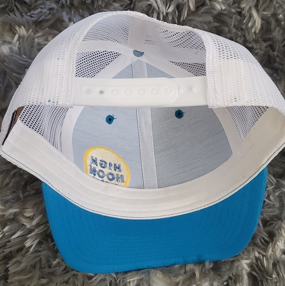 Hign Noon Sun Sips Hat - Picture 3 of 3